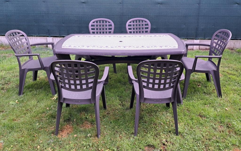 Ensemble de table et 6 chaises de jardin, Enlèvement