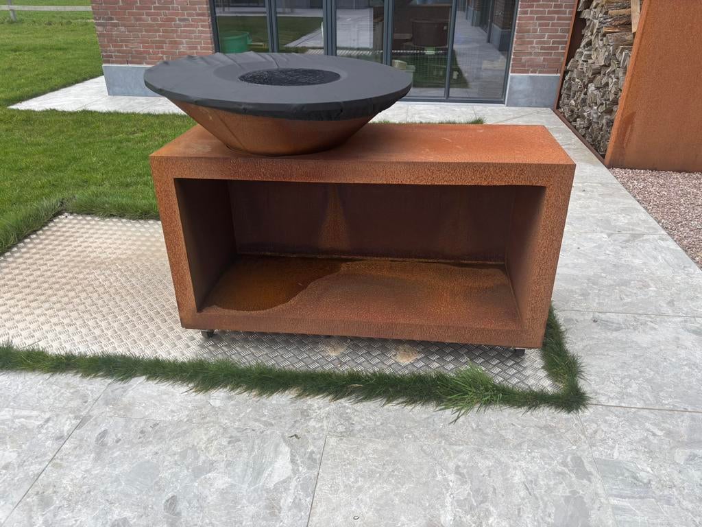 Cortenstaal barbecue, Tuin en Terras, Ophalen, Zo goed als nieuw