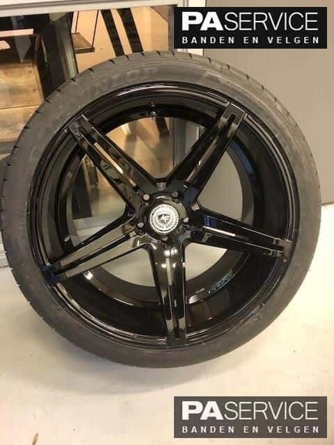 Nw 22 inch Art Form Porsche Cayenne MY2019 set incl Pirelli, -, -, Banden en Velgen, Nieuw