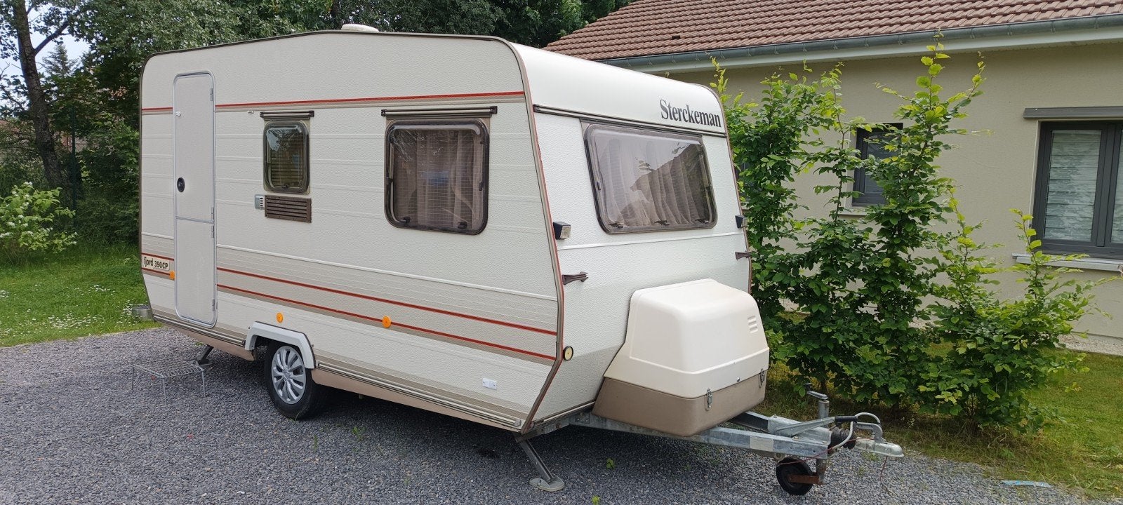 Caravane Sterckeman fjord 390cp, Caravanes & Camping, Particulier, Sterckeman, Grand lit