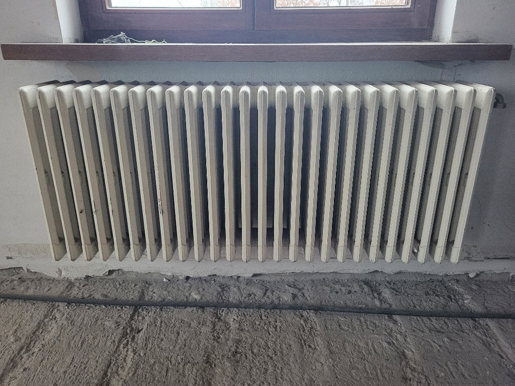 Gietijzeren radiatoren., Doe-het-zelf en Bouw, Verwarming en Radiatoren, Ophalen, 30 tot 80 cm, Gebruikt, Radiator