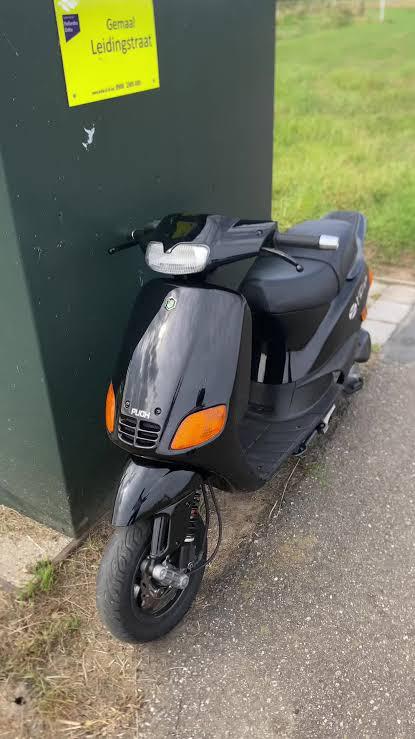 Project scooter gezocht, Fietsen en Brommers, Scooters | Piaggio, Ophalen, Gebruikt, Tweetakt, Overige modellen