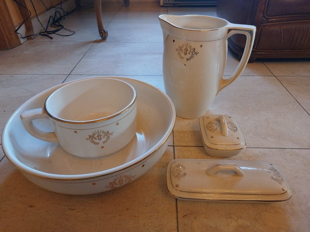 Schalen / servies Boch La Louvière, Ophalen