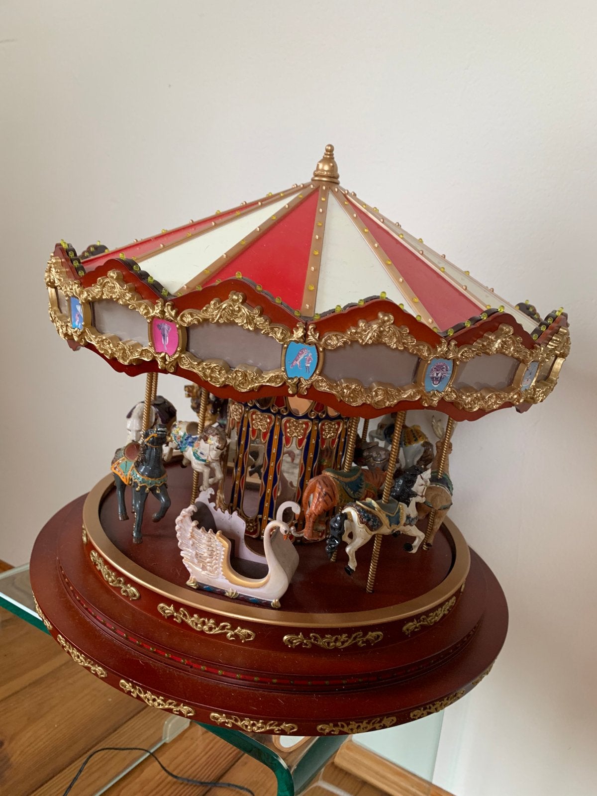 Kerst Carousel met verlichting en muziek, Ophalen