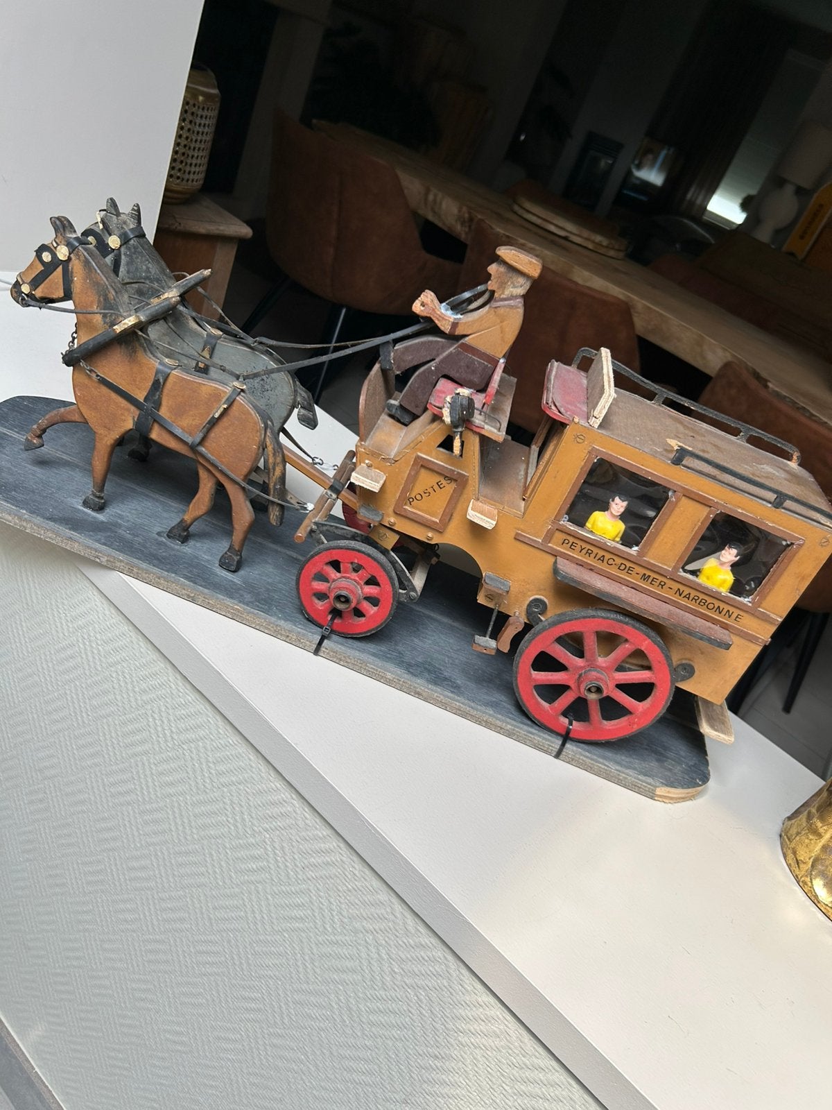 Vintage Franse houten diligence / postkoets met paarden, Antiek en Kunst, Ophalen