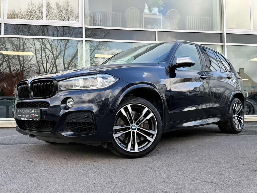 BMW X5 M M50 / LICHTEVRACHT / HUD / CAMERA / ZETELVRWM /, Autos, Cuir, 177 g/km, Achat, Entreprise