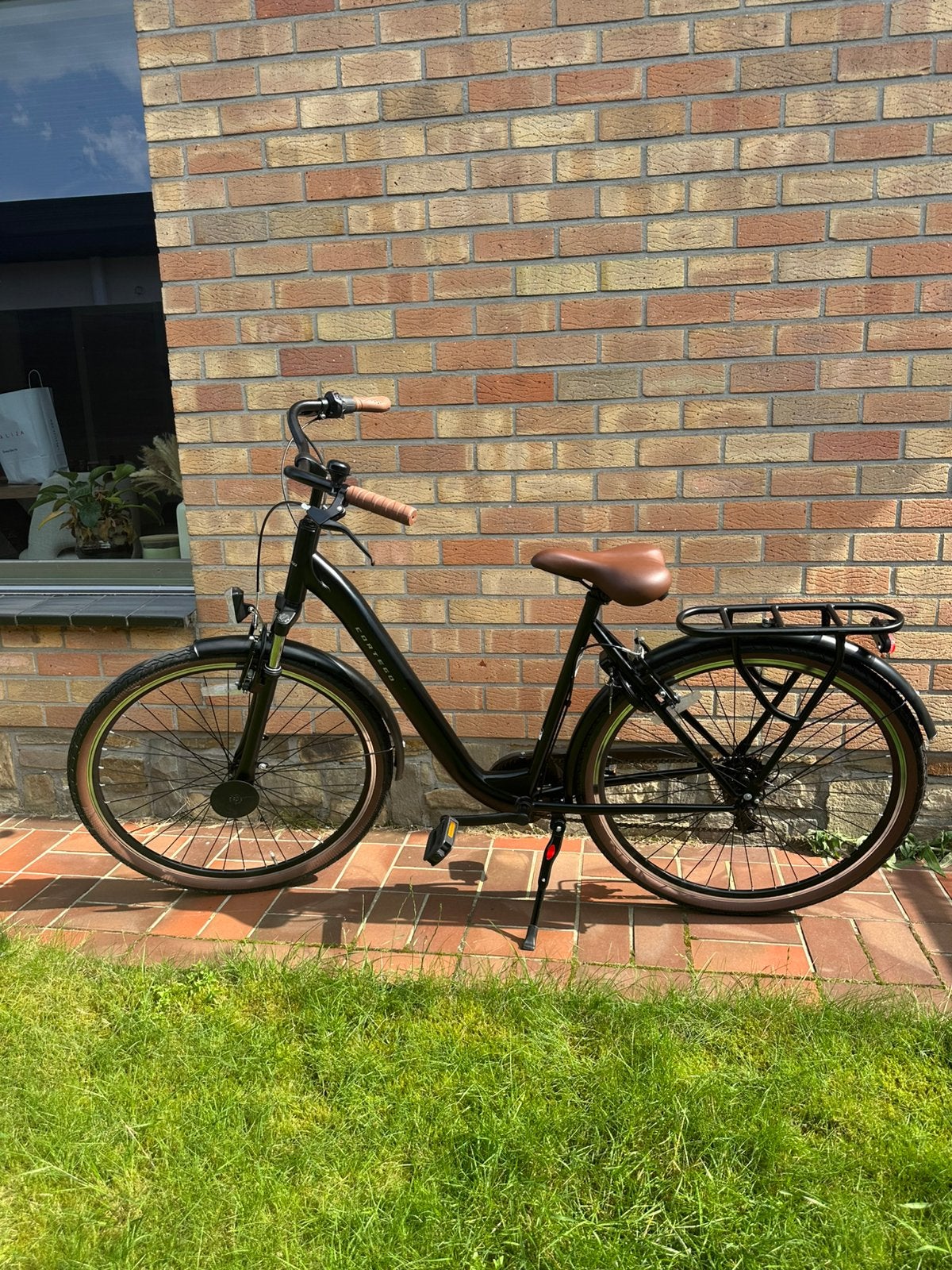 Damesfiets cortego, Fietsen en Brommers, Ophalen, Zo goed als nieuw