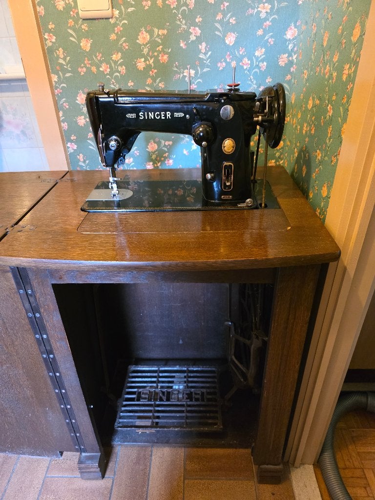 Naaimachine Singer met meubel, Enlèvement, Comme neuf, Machine à coudre, Singer