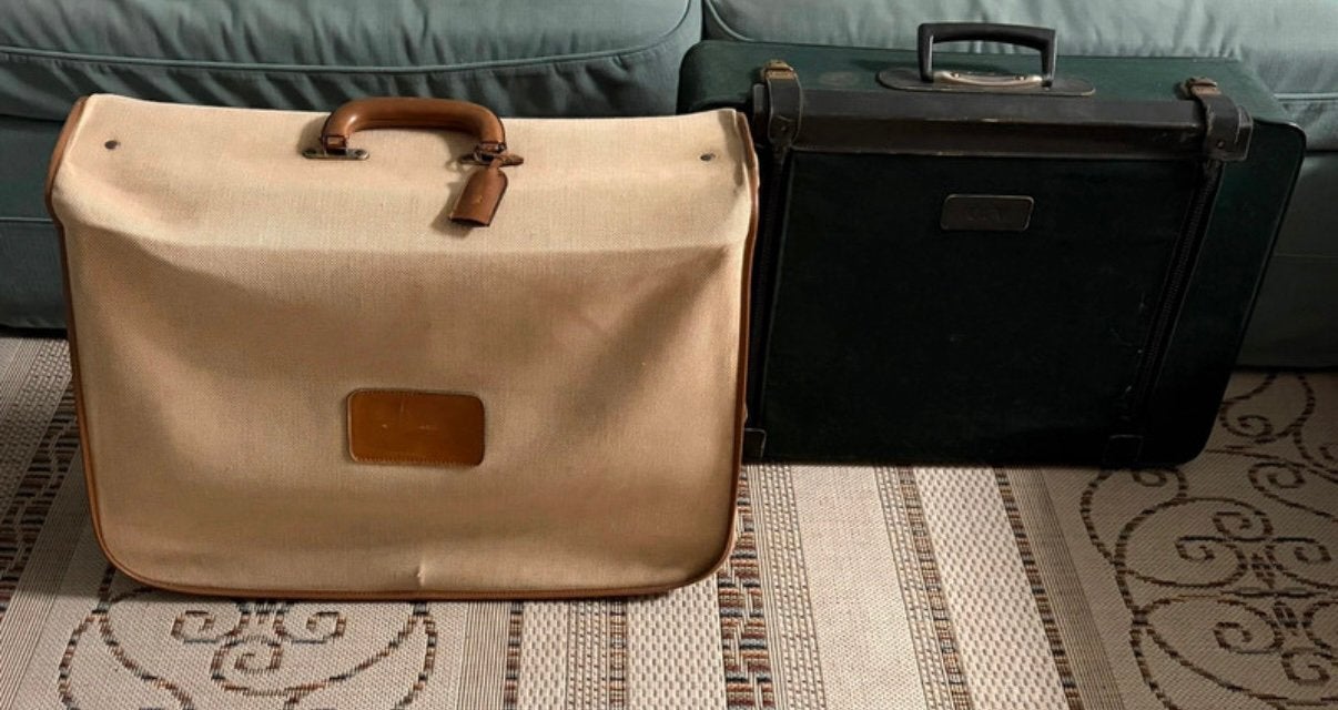 2 hele oude reiskoffers delvaux, Handtassen en Accessoires, Tassen | Reistassen en Weekendtassen, Zo goed als nieuw, Ophalen of Verzenden