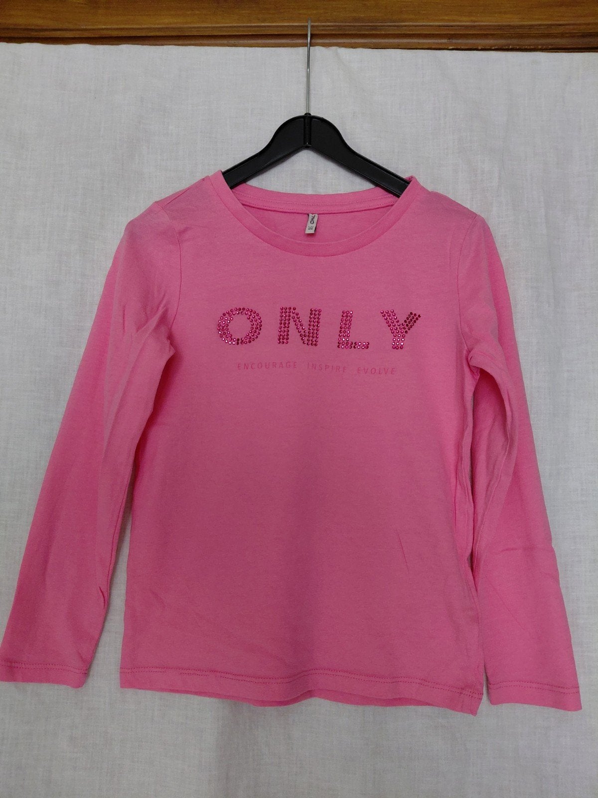 t-shirt rose Only 122, Enfants & Bébés, Vêtements enfant | Taille 122, Enlèvement ou Envoi, Chemise ou À manches longues, Only