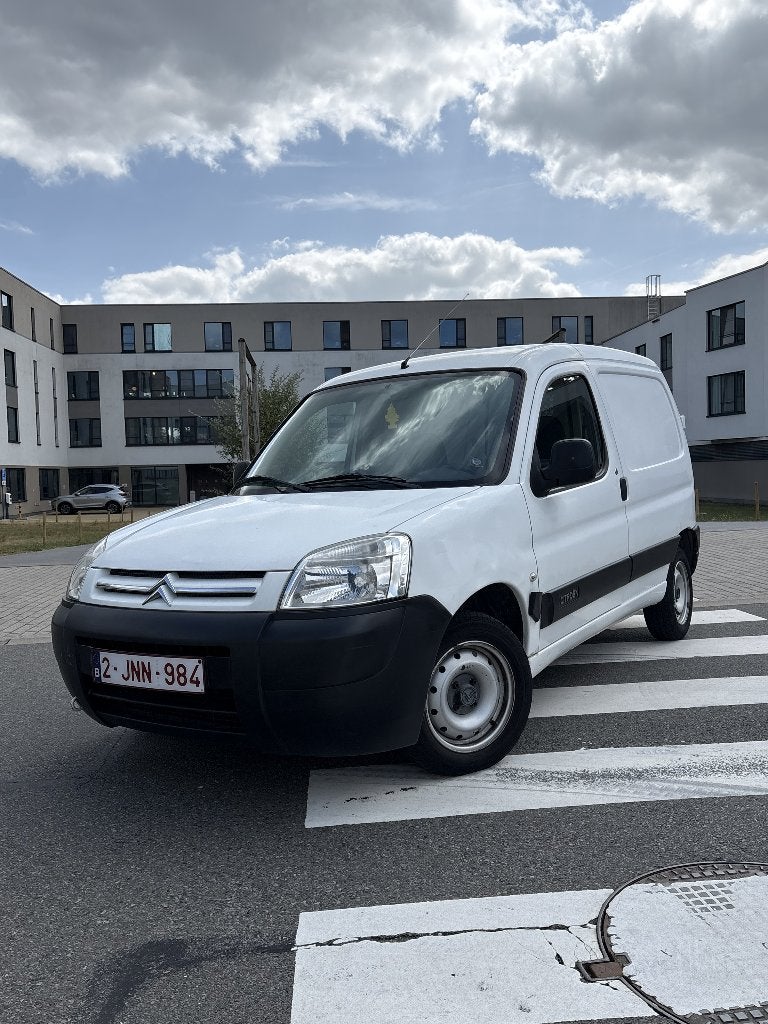 Citroën Berlingo 120 000 km  1.6 HDI, 75 kW, Achat, 4 portes, 2 places