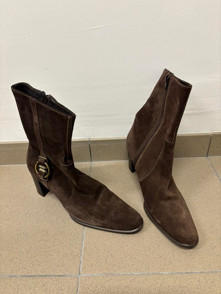 BOTILLONS DAIMS FEMME 37 1/2 NEUFS, Enlèvement ou Envoi, Neuf