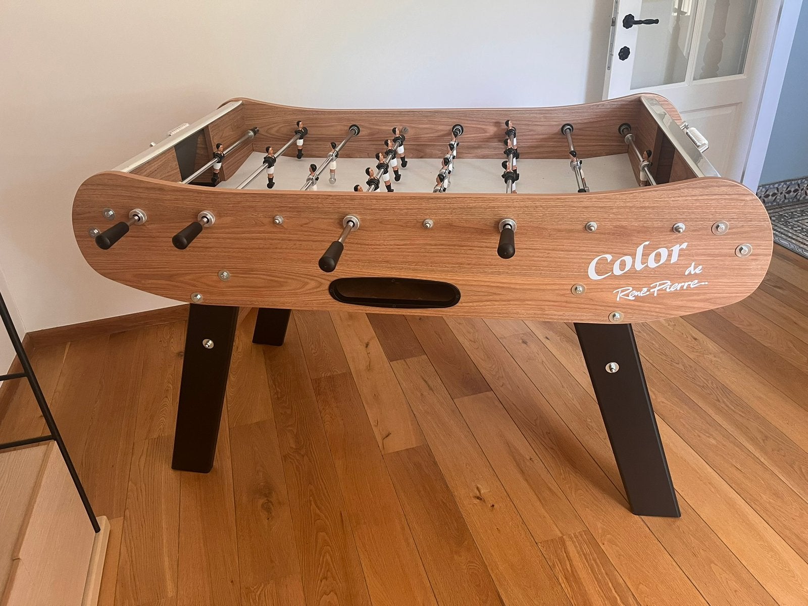 Babyfoot, couleur bois, modele Color de René Pierre, Ophalen, Zo goed als nieuw