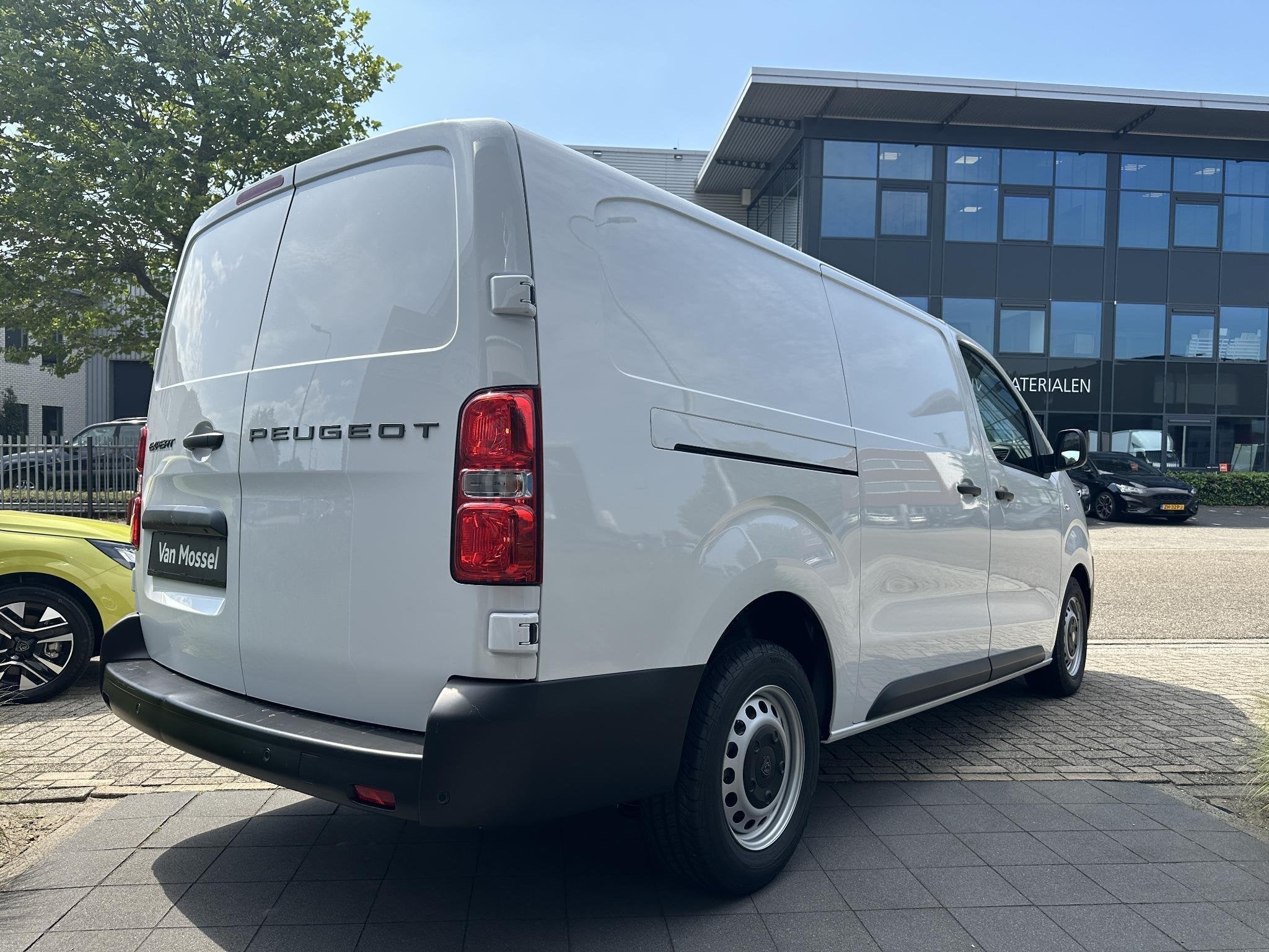 Peugeot Expert Long L3 2.0 BlueHDi 145 automaat verwacht, Auto's, 4 deurs, Stof, 4 cilinders, Electronic Stability Program (ESP)