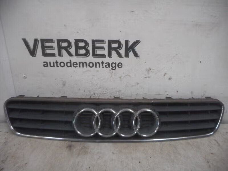 GRILLE Audi A3 (8L1) (01-1996/05-2003) (8l0807683), Autos : Pièces & Accessoires, Autres pièces automobiles, Enlèvement ou Envoi