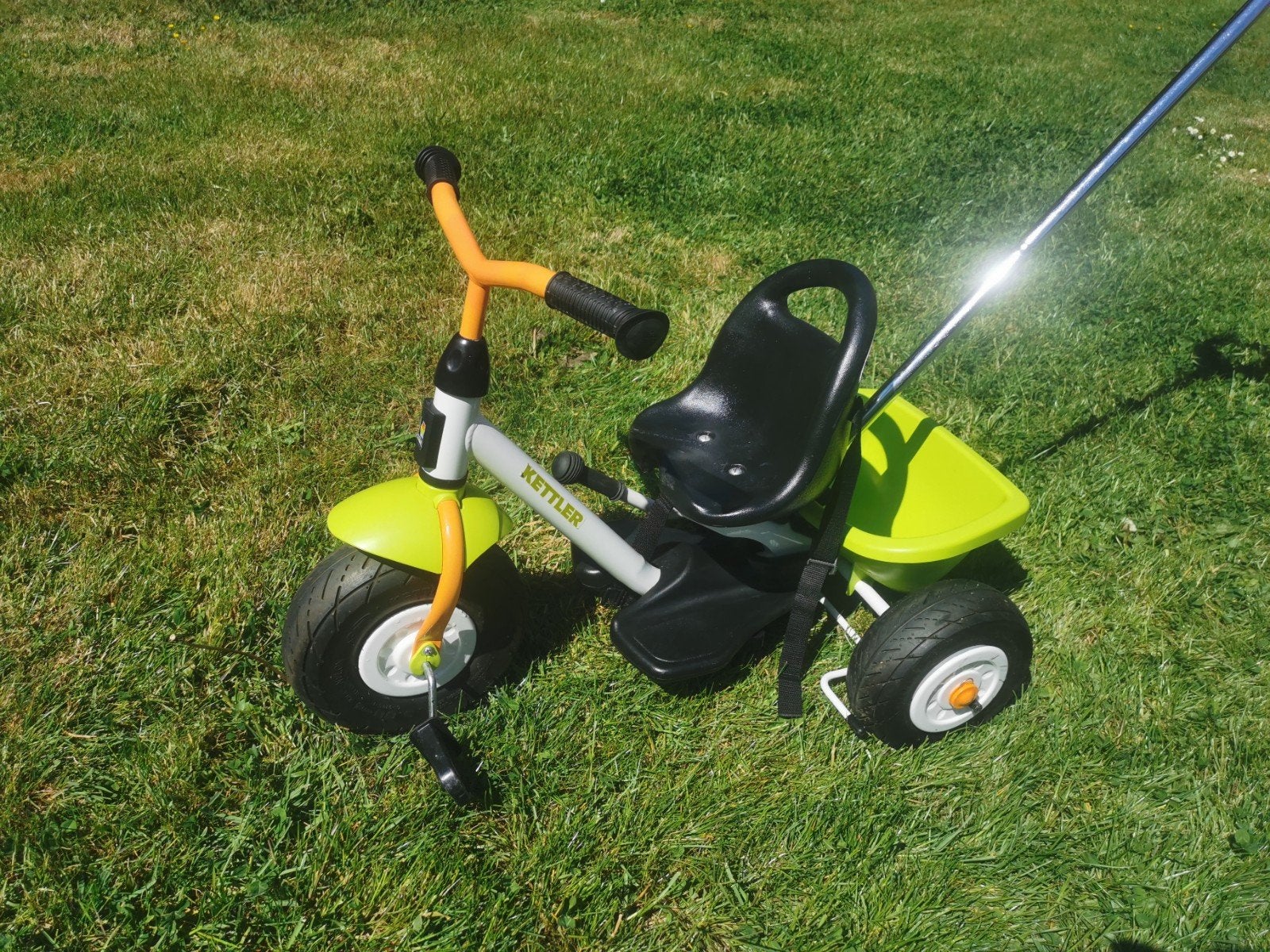 Tricycle Kettler en parfait état, Enfants & Bébés, Enlèvement