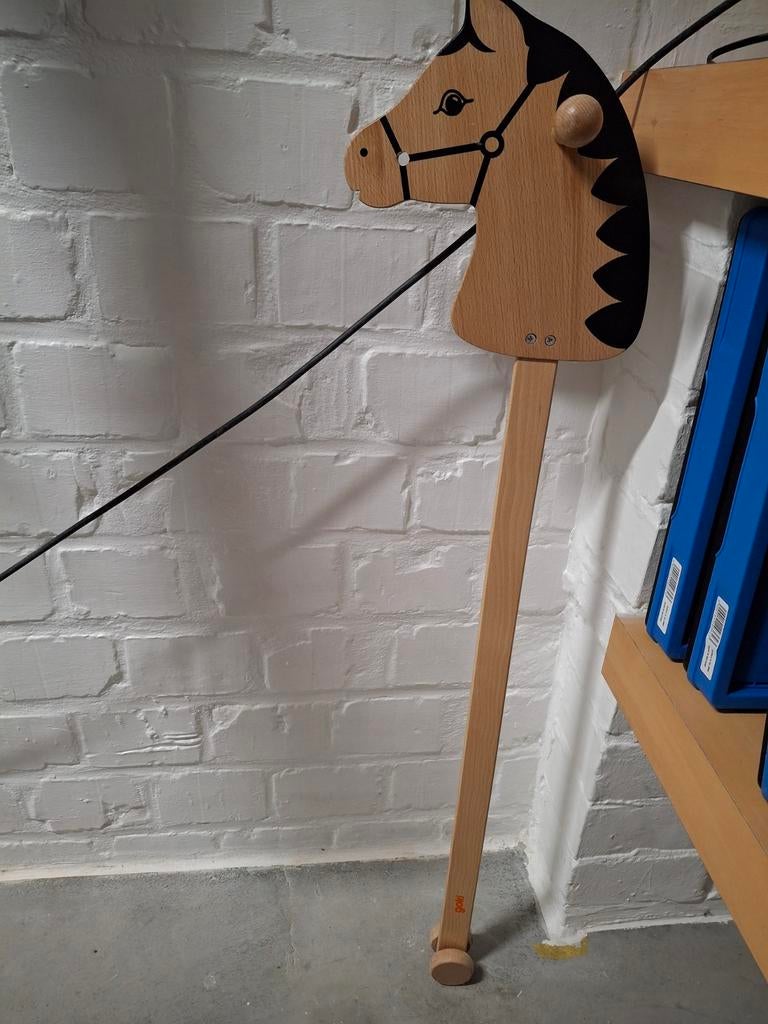 Stokpaard goki, Ophalen
