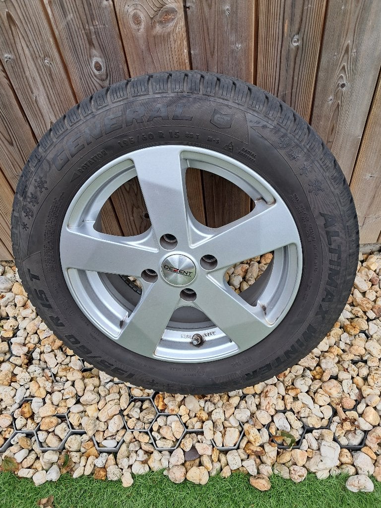 General winterbanden 195/60r15  met - 4 aluminium velgen, Auto-onderdelen, Ophalen, Gebruikt, 15 inch, Banden en Velgen