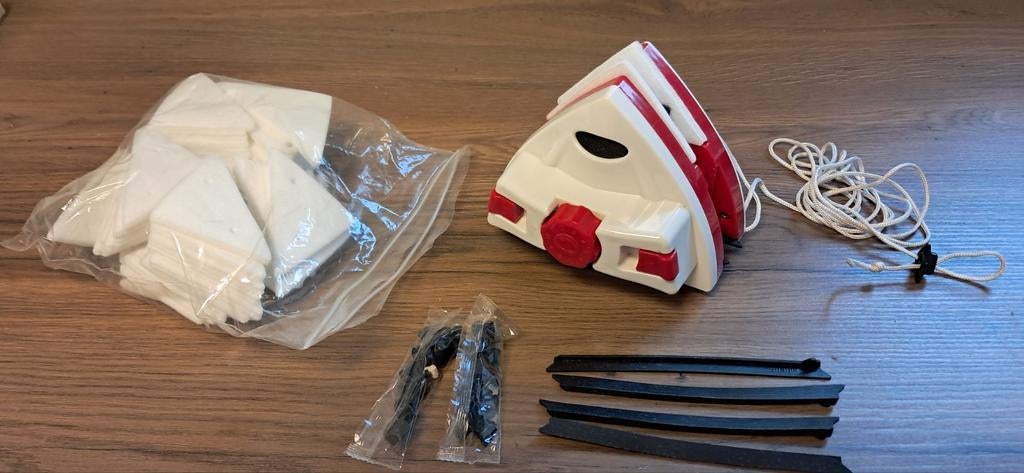 Magnetische ramenwasser met extra reserve onderdelen., Huis en Inrichting, Schoonmaakartikelen, Ophalen of Verzenden, Raamwisser of Trekker