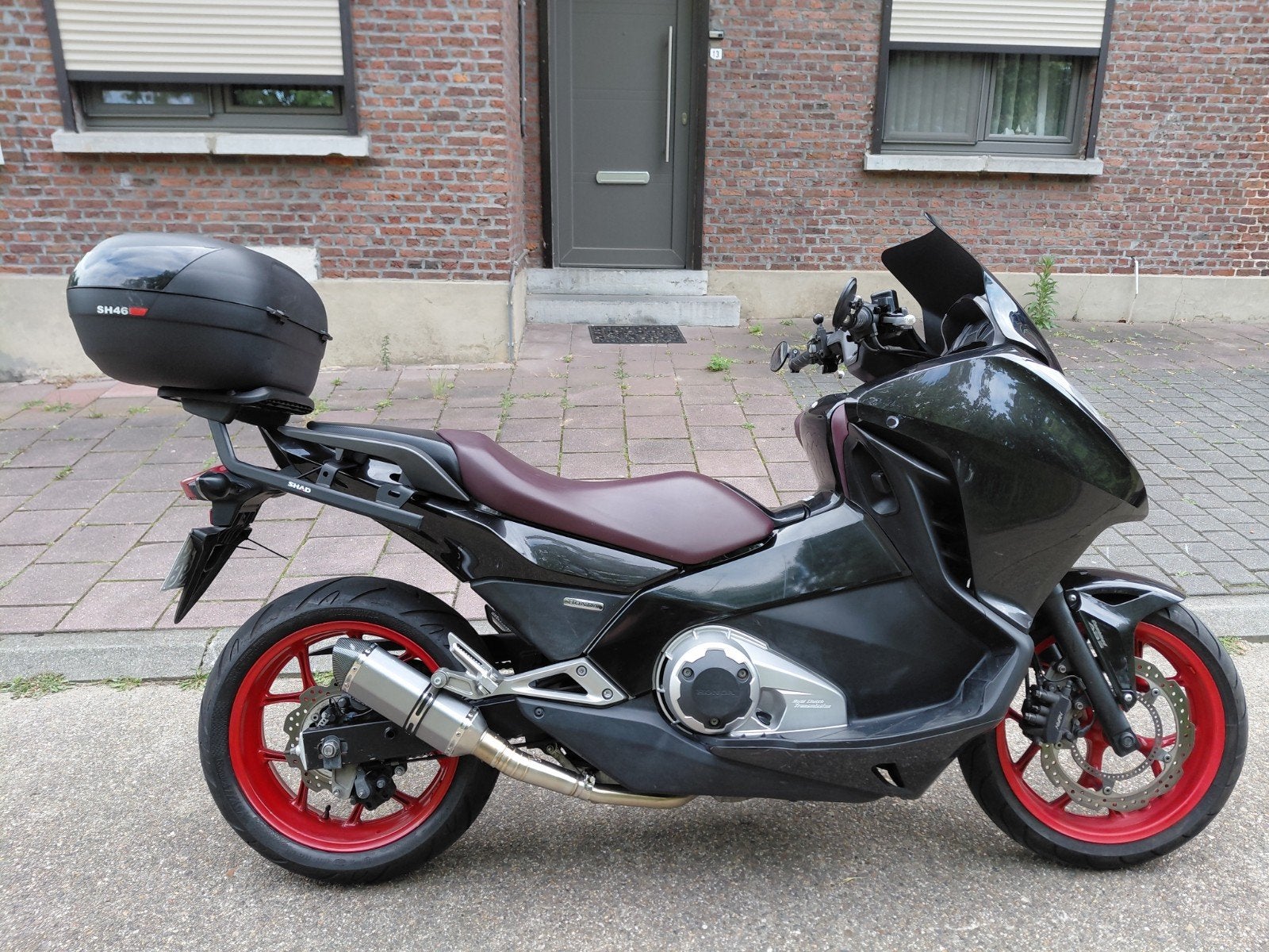 Honda Integra 700/2011 en parfait état avec seulement 50 dkm, ABS, Scooter, Particulier, 700 cm³