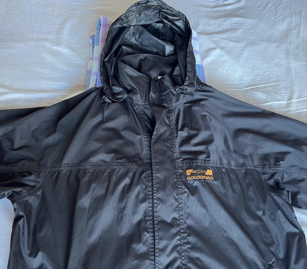 Vestes de pluie ( SOLOGNAG) NAVADRY., Envoi, Comme neuf