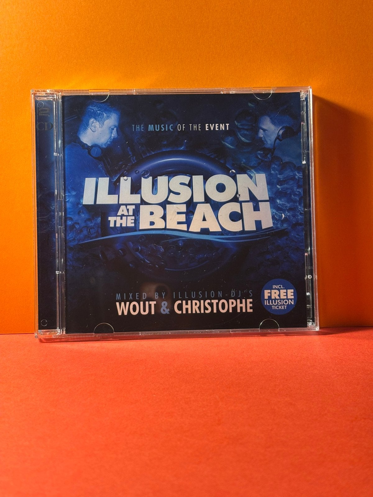 Illusion at the beach 2008, CD & DVD, Envoi, Utilisé