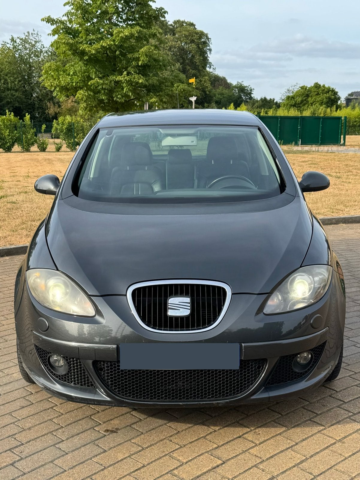 Seat altea 1.9TDI boite automatique prete a imm avec C.T., Auto's, Seat, 4 deurs, Monovolume, Zwart, 4 cilinders