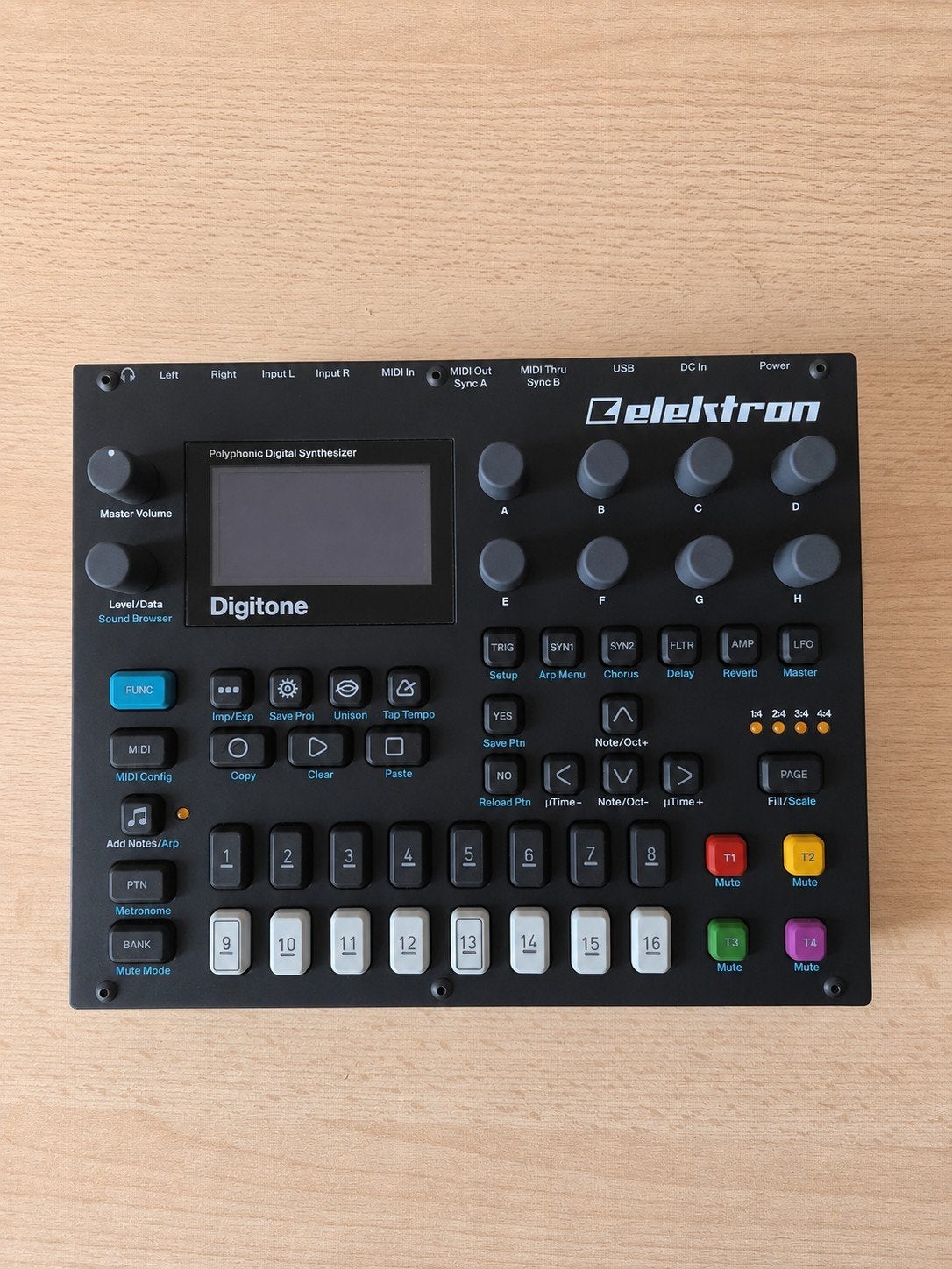 Elektron Digitone, Enlèvement