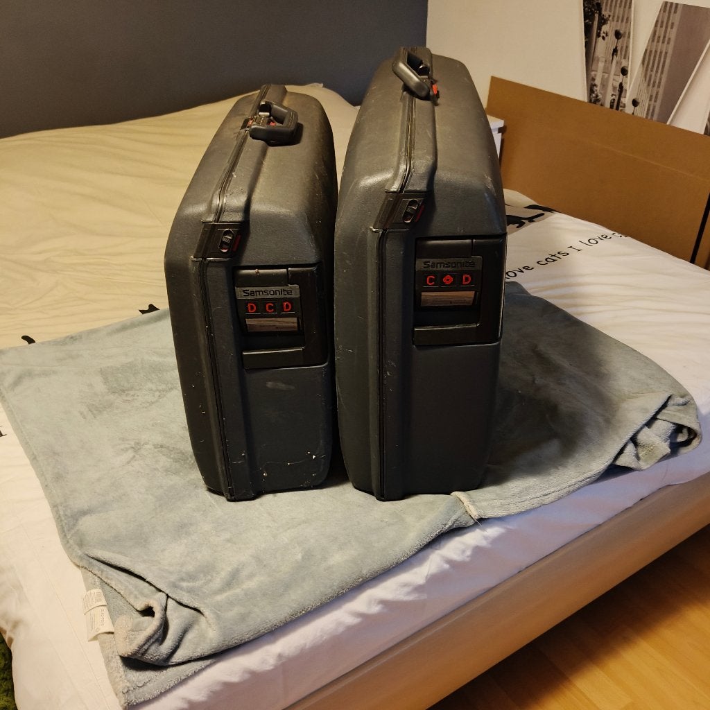 Kofferset, Ophalen, Gebruikt, Hard kunststof, Slot