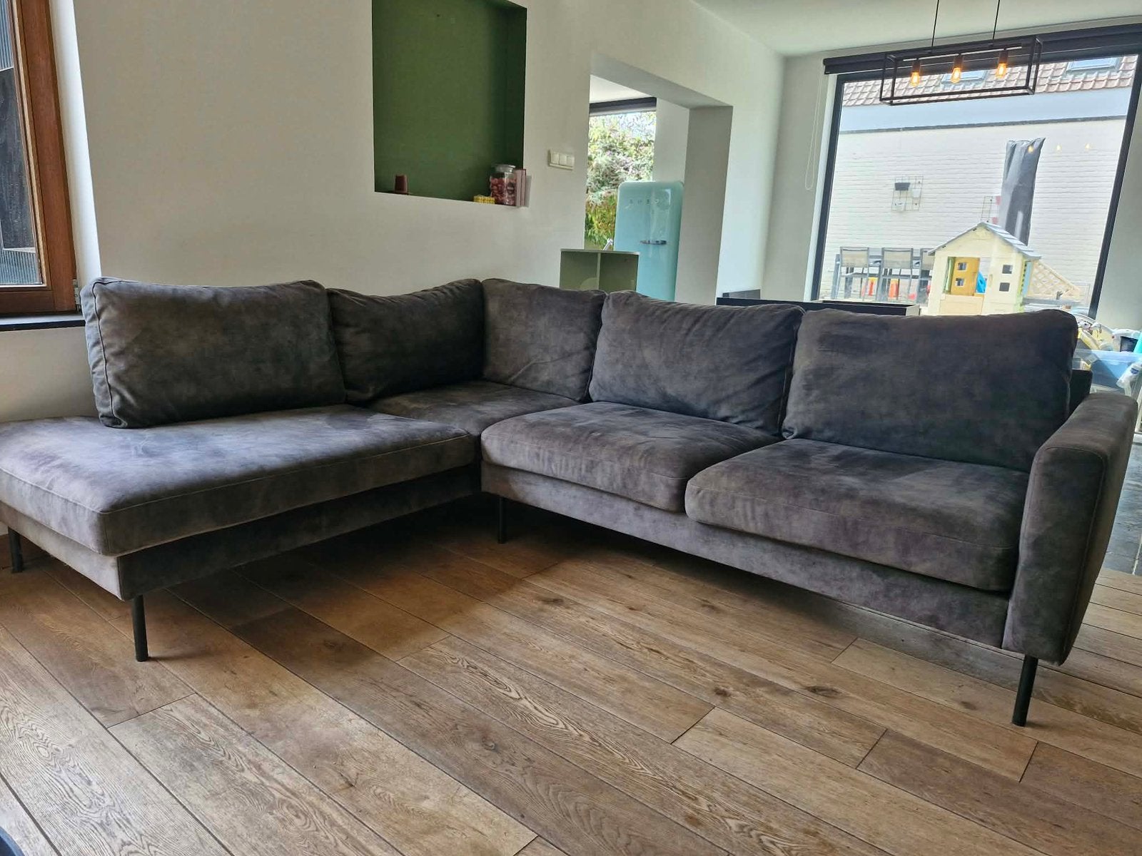Hoekzetel velvet groen met chaisse longue, Ophalen, Zo goed als nieuw, Stof