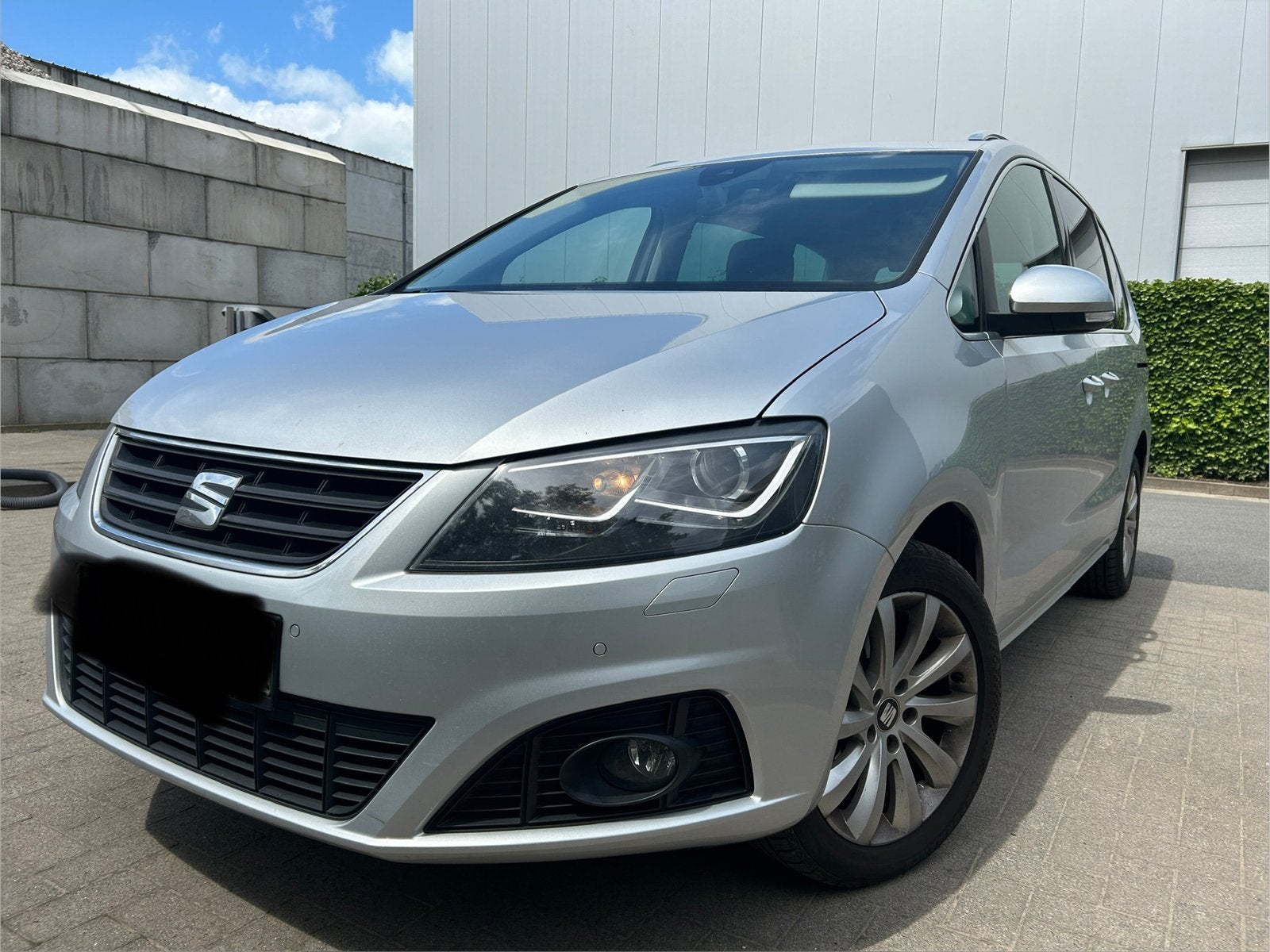 Seat Alhambra  - 7 plaats - Euro 6 - Xenon - Trekhaak !, Autos, Seat, Argent ou Gris, Achat, 6 portes, 7 places