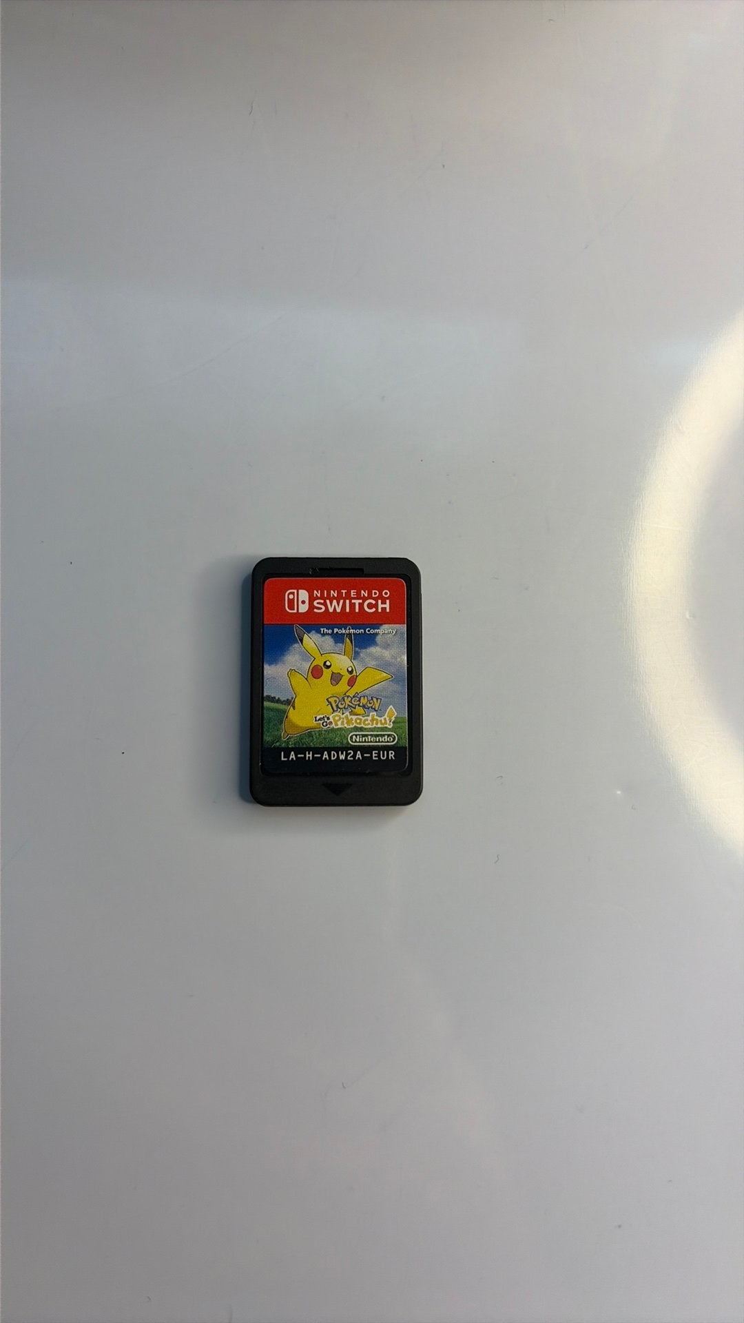 Pokémon Let's Go Pikachu, Games en Spelcomputers, Ophalen of Verzenden, Zo goed als nieuw