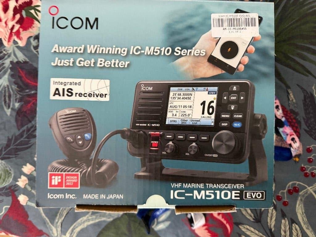 VHF Icon IC-M510EEVO avec AIS receiver Neuve, Sports nautiques & Bateaux, Accessoires navigation, Enlèvement, Neuf, Autres types