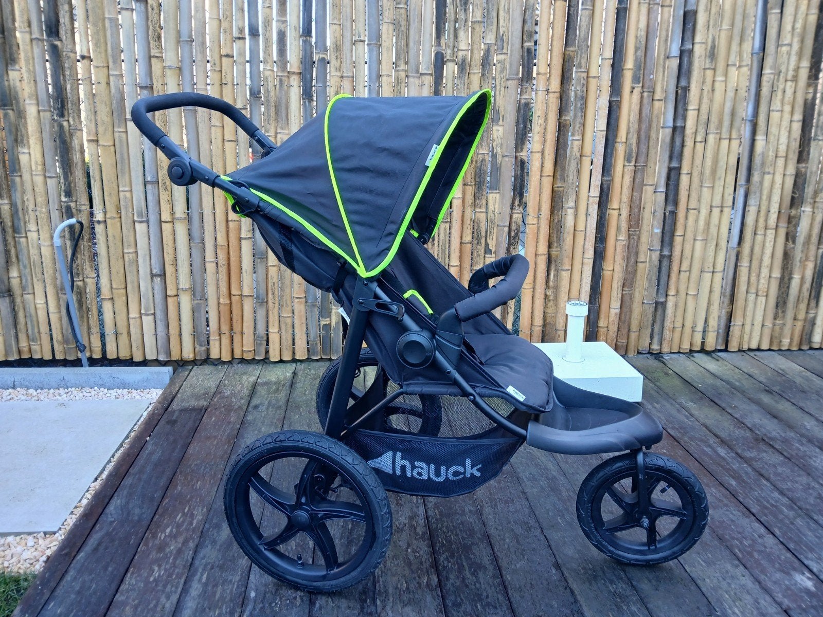 Zo goed als nieuwe Hauck kinderbuggy, Kinderen en Baby's, Luchtbanden, Zo goed als nieuw, Ophalen, Kinderwagen