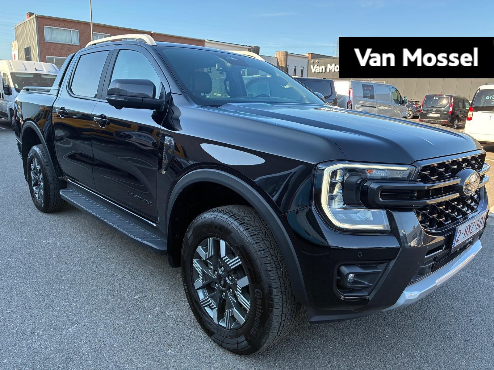 Ford Ranger 2.3i PHEV Wildtrak - Shutter - 360 view - Trekha, Autos, 4 portes, Entreprise, 16 kWh, Electronic Stability Program (ESP)