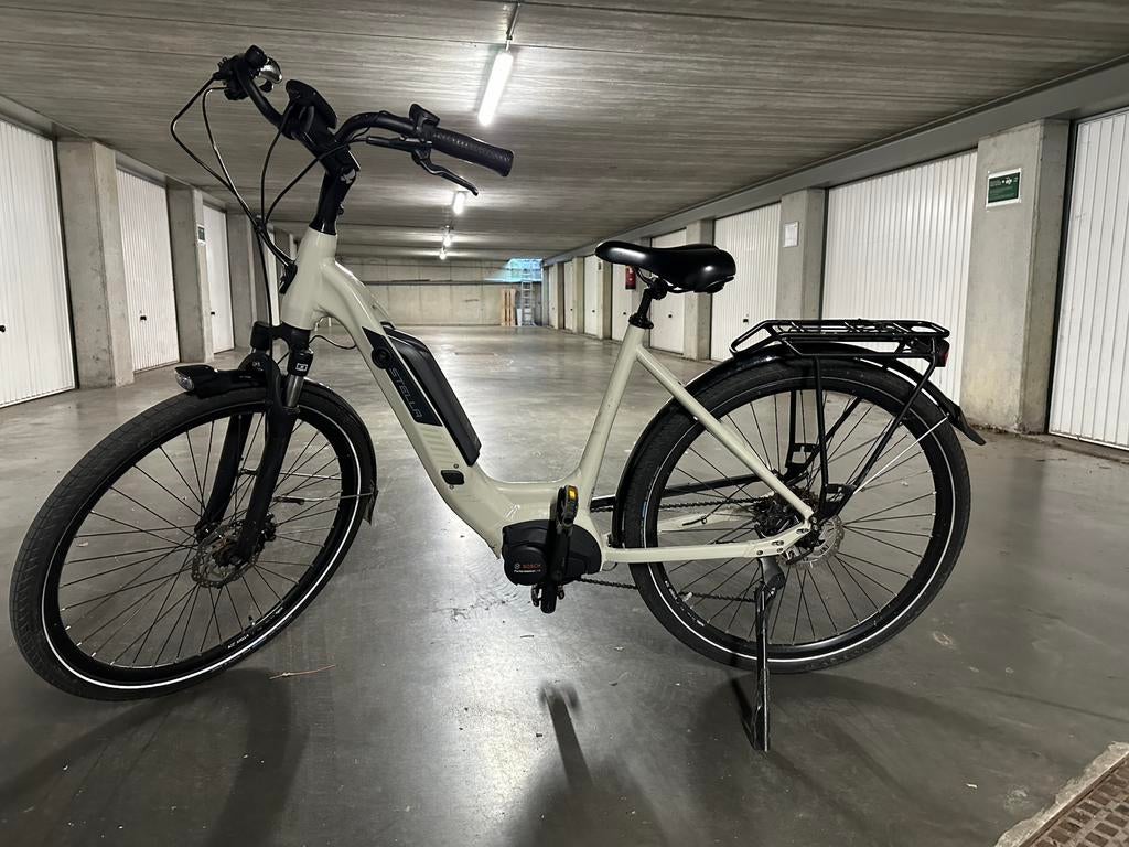 Stella Ebike damesfiets, Fietsen en Brommers, Elektrische fietsen, Ophalen, Zo goed als nieuw