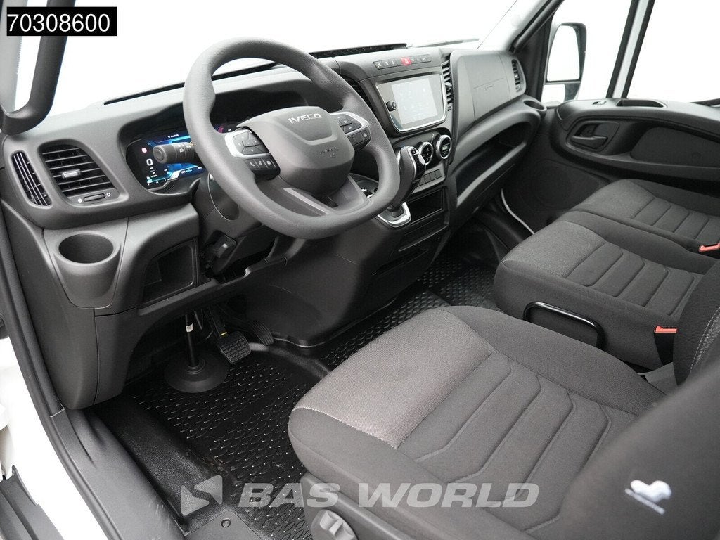 Iveco Daily 35S16 3.0L Automaat 160PK L3H2 Airco Cruise Came, Auto's, Automaat, Parkeersensor, Stof, Euro 6