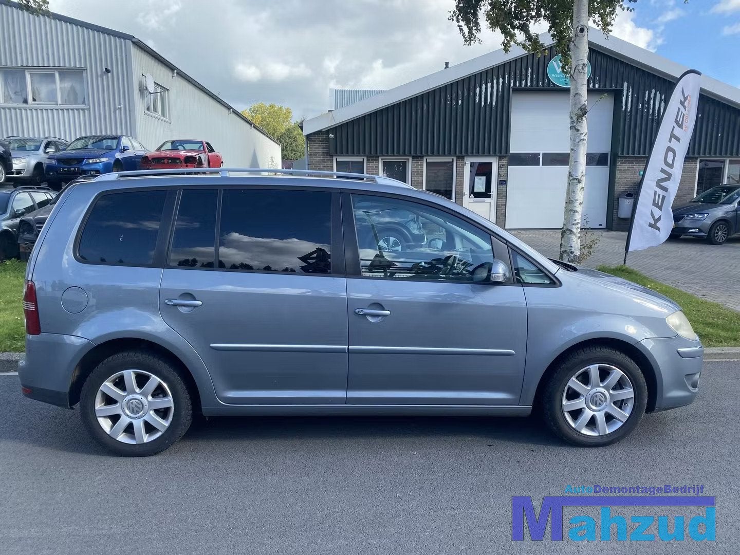 2007 VW TOURAN 1T2 GRIJS LR7N Rechts voor deur portier 2003-, Volkswagen, Volkswagen AG, Vw@volkswagen.de, Utilisé