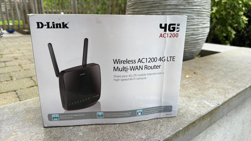 Wireless AC1200 4G LTE router D-Link, Computers en Software, Ophalen of Verzenden, Zo goed als nieuw, Router