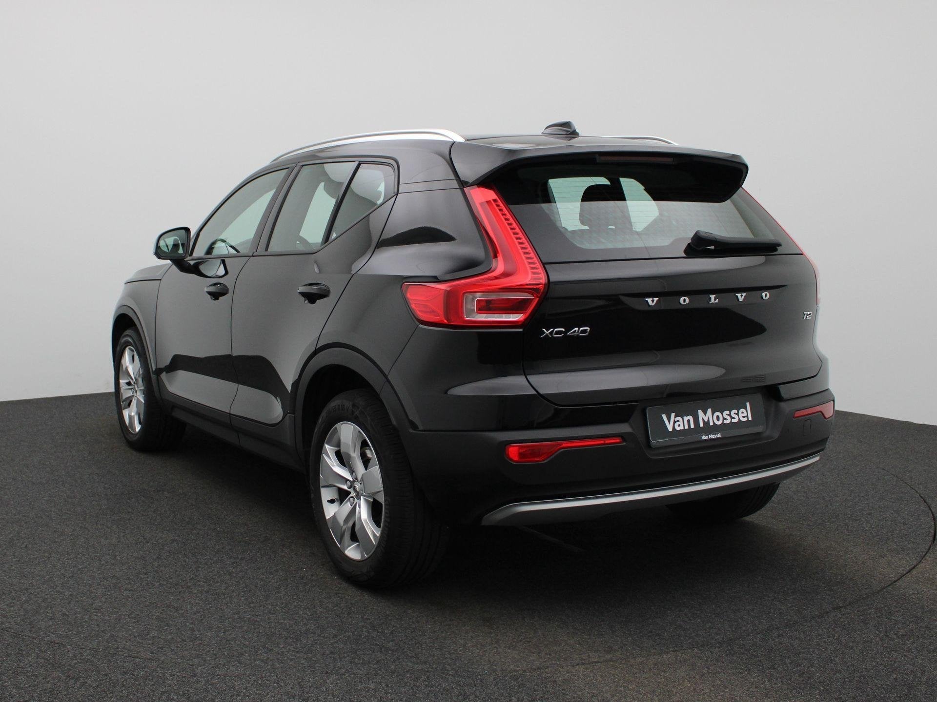 Volvo XC40 T2 Geartronic Momentum Pro (automatique), Autos, Achat, Entreprise, 5 portes, 95 kW