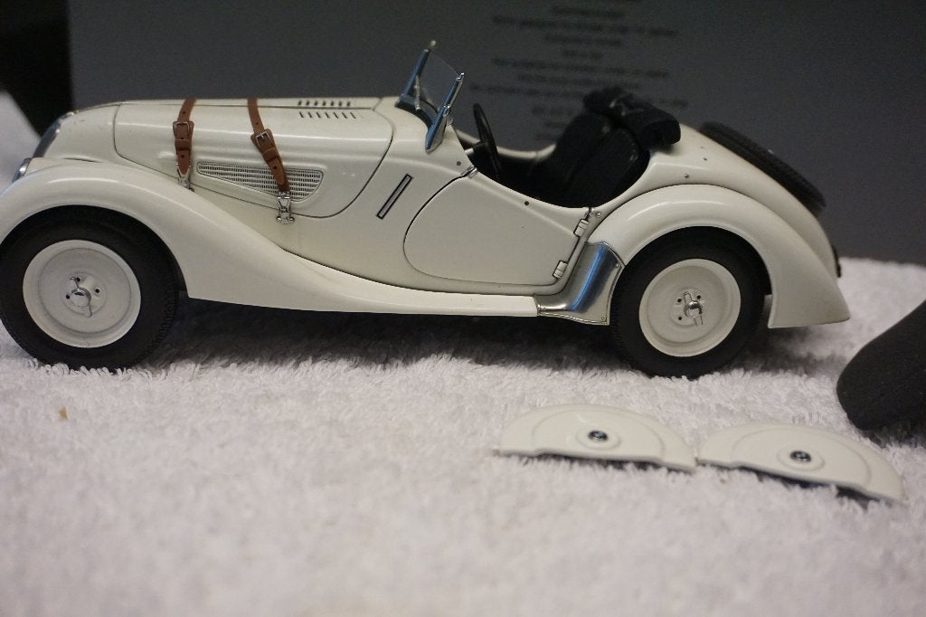BMW 328 Mille Miglia Roadster 1:18 Autoart 80430300749, Ophalen of Verzenden, Gebruikt, Auto, Autoart
