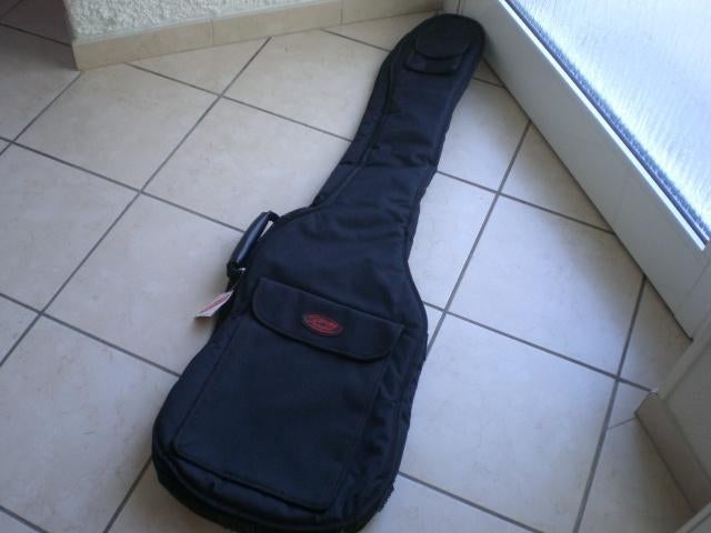 Housse guitare électrique NOIR. STAGG neuf, Muziek en Instrumenten, Behuizingen en Koffers, Verzenden, Nieuw, Elektrische gitaar