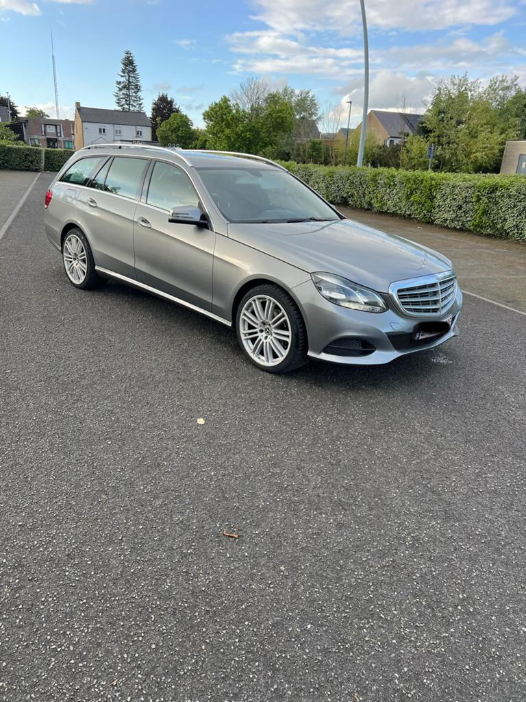 Mercedes e200 cdi, Auto's, Mercedes-Benz, Particulier, E-Klasse, ABS, Achteruitrijcamera, Adaptive Cruise Control, Airbags, Airconditioning