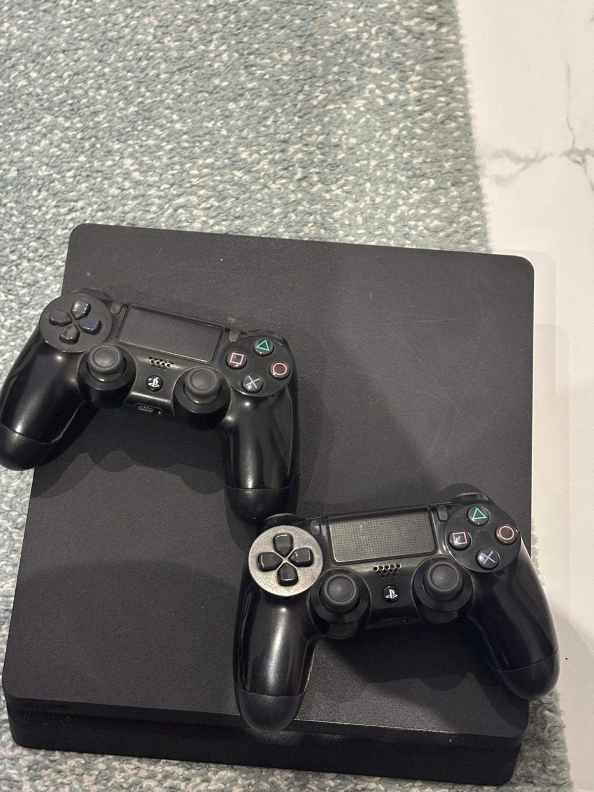 Ps4 slim 1 tb, Ophalen, Met 2 controllers, 1 TB, Slim