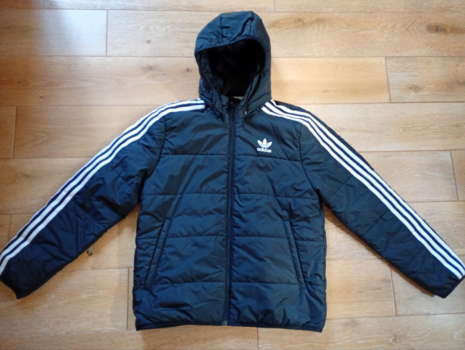 prachtige jas Adidas herfst - winter maat 13/14 jaar nieuw, Kinderen en Baby's, Adidas, Jongen of Meisje, Nieuw, Ophalen of Verzenden