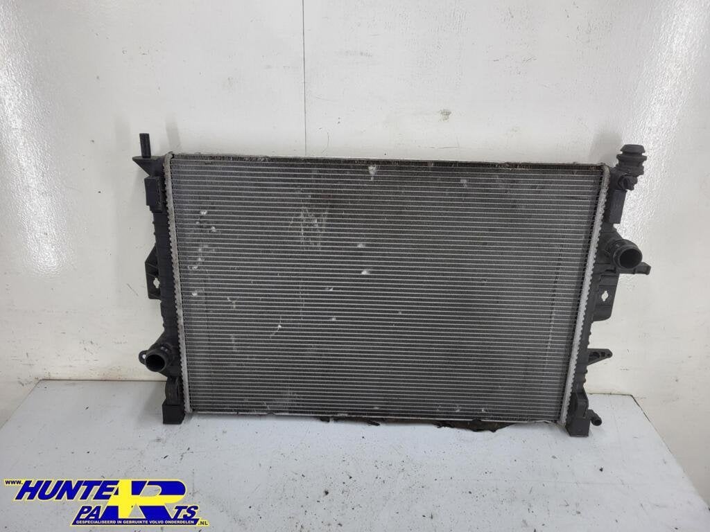 Radiateur Volvo S60/S80/V40/V70/XC70/XC60 ('10-'17) 31319064, Gebruikt, Ophalen of Verzenden, Volvo
