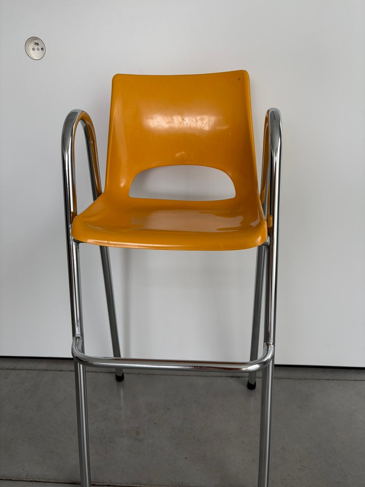 Retro kinderstoeltje geel, Ophalen, Gebruikt, Stoel(en)