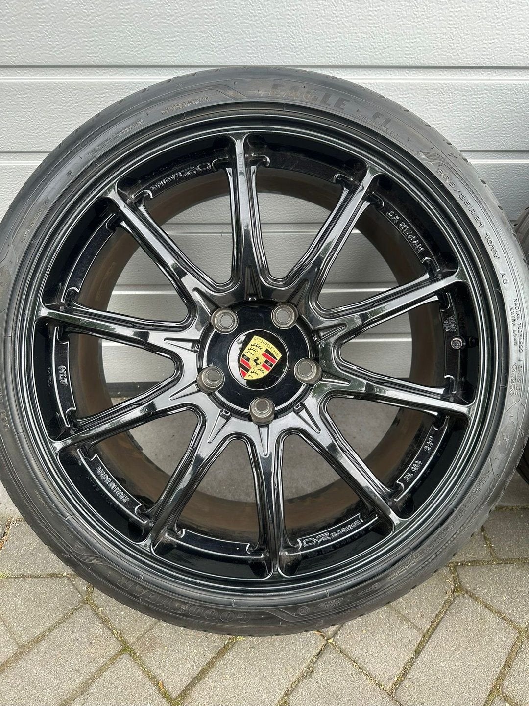 Jantes et pneus OZ Racing Porsche Taycan Panamera 971 de 21, Autos : Pièces & Accessoires, Pneus et Jantes, Véhicule de tourisme