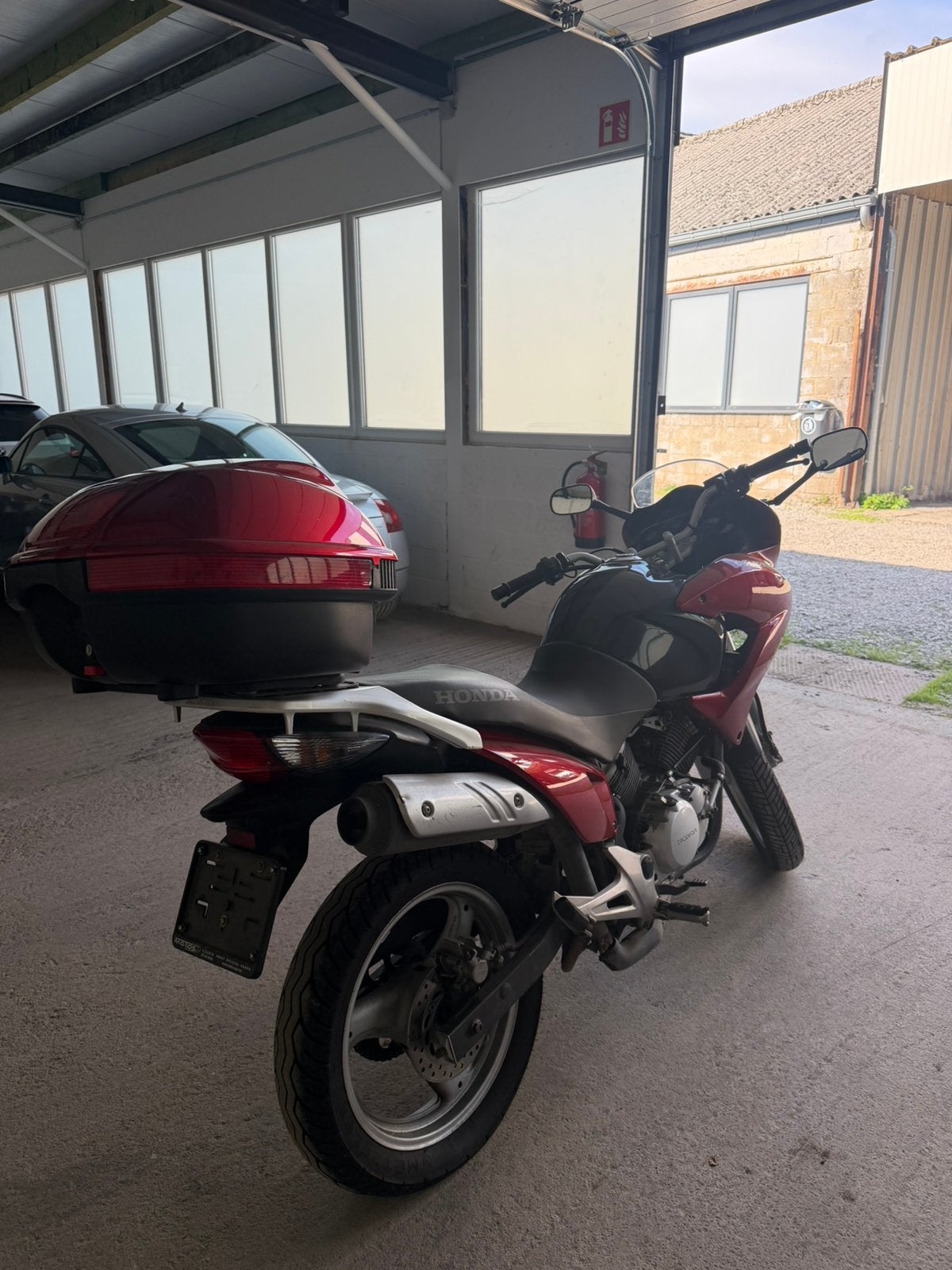 Honda Varadero, Motos, Particulier