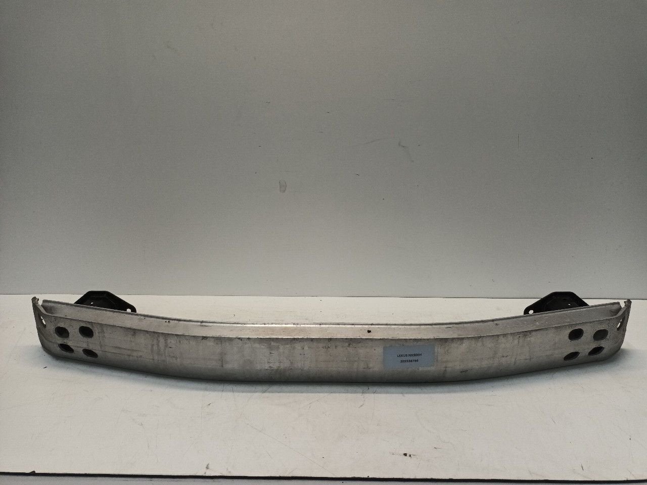 Bumperbalk achter Lexus NX, Onderdelen@venauto.nl, Van der Ven Autorecycling B.V., Gebruikt, Ettenseweg 76, 4706 PB Roosendaal, The Netherlands